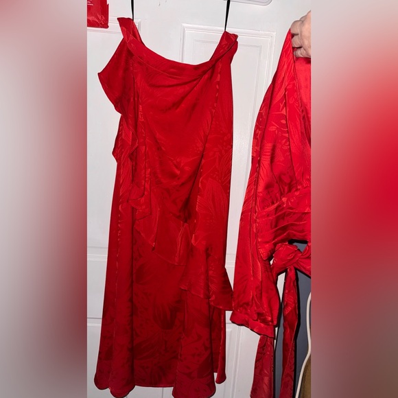 Song of Style Vibrant Red 2 piece set - Picture 7 of 7